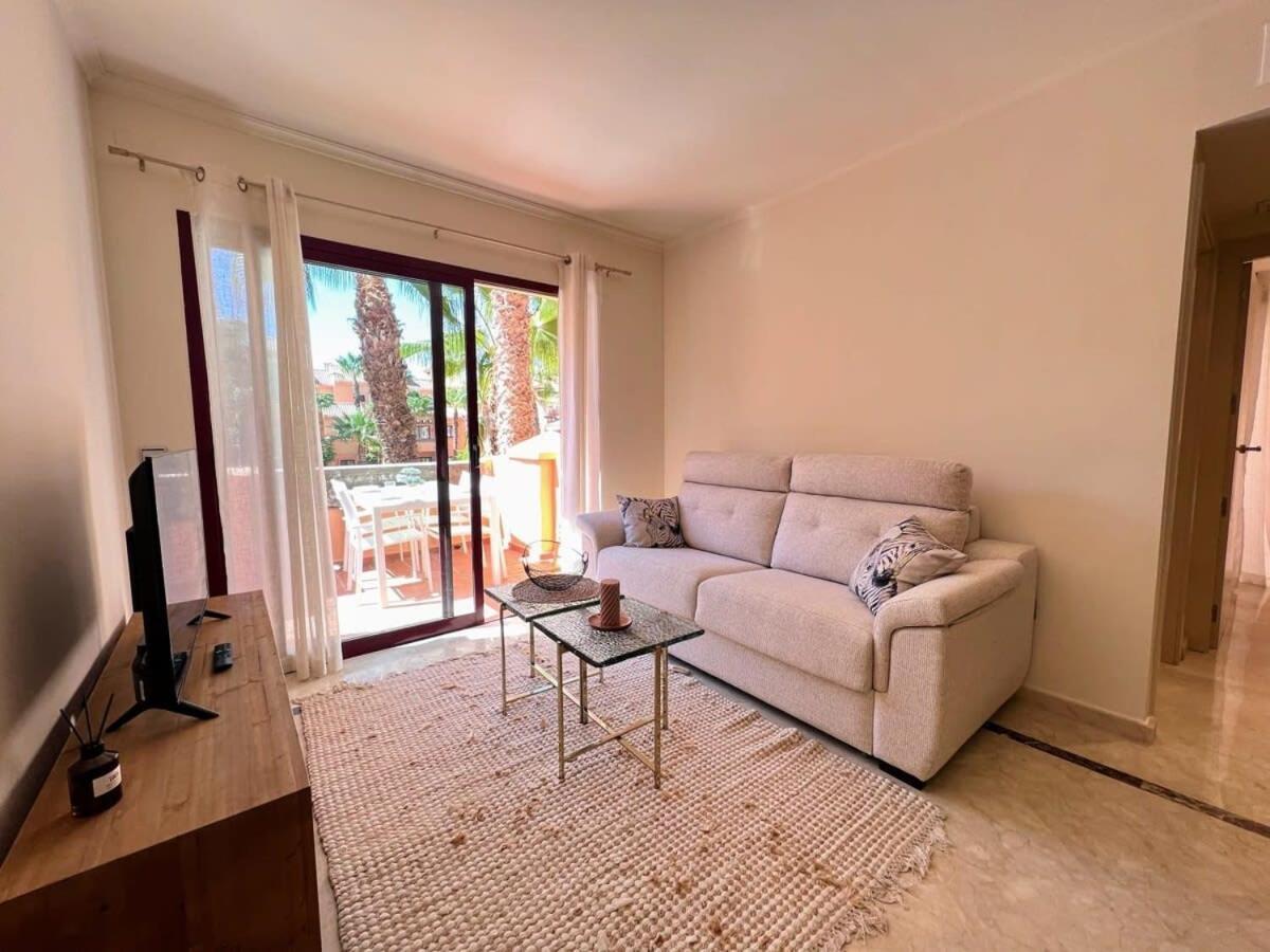Modern 2 Bedroom Beachside Apartment Nr72 ロス・アルカサレス エクステリア 写真